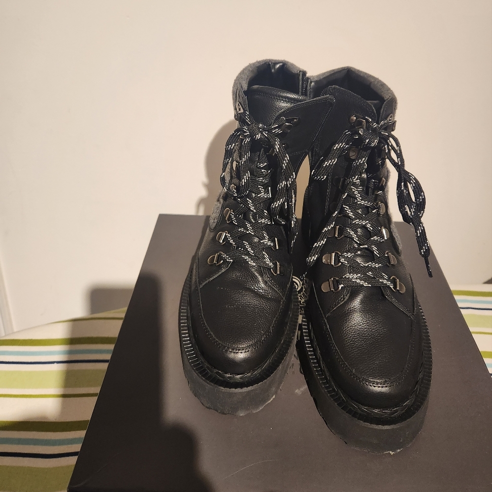 Vince Camuto Booties